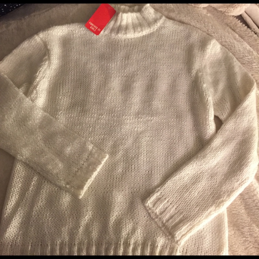NWT White turtle neck sweater
