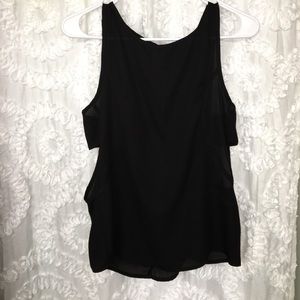 Side cut out tank