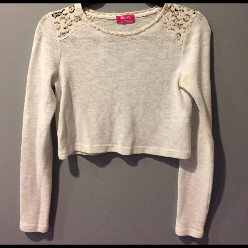 White long sleeve shirt