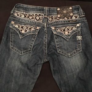 Boot cut miss me jeans size 27