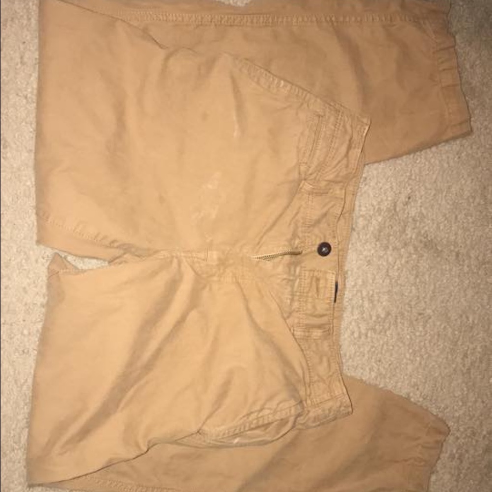 AMERICAN EAGLE
