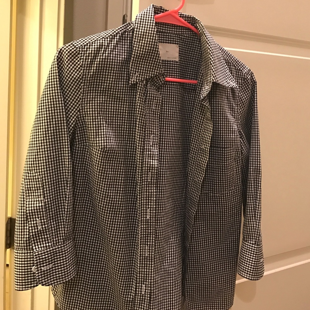 Black and white gingham button up