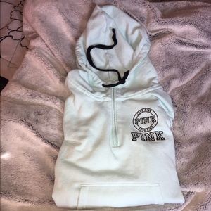 VS pink hoodie 🙂