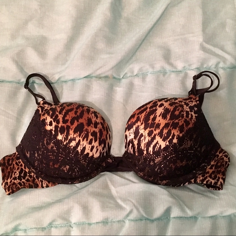 Bombshell Bra - Miraculous Plunge