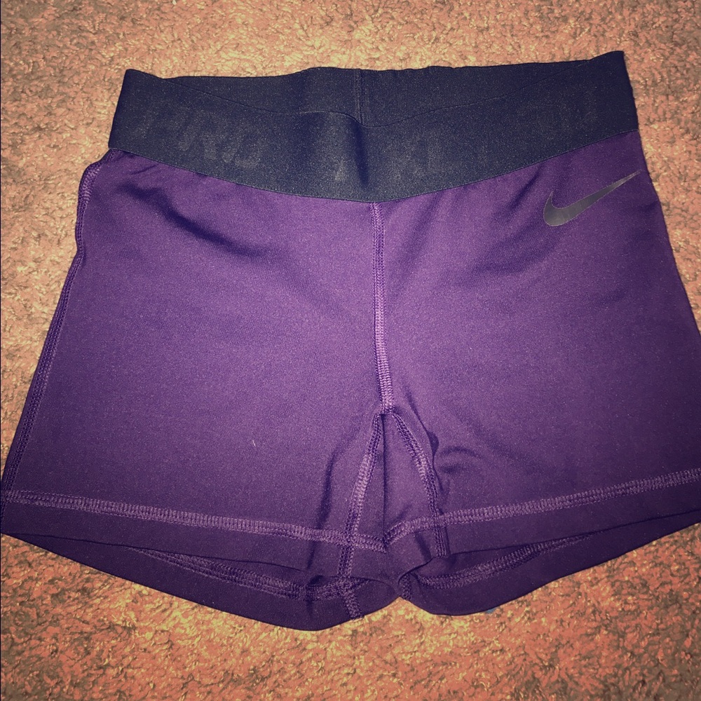 Nike pro core 3 inch shorts