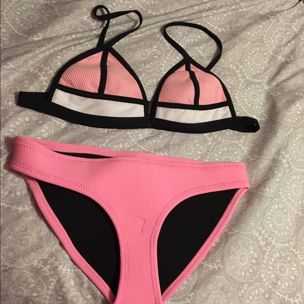 Light pink and black bikini NWOT