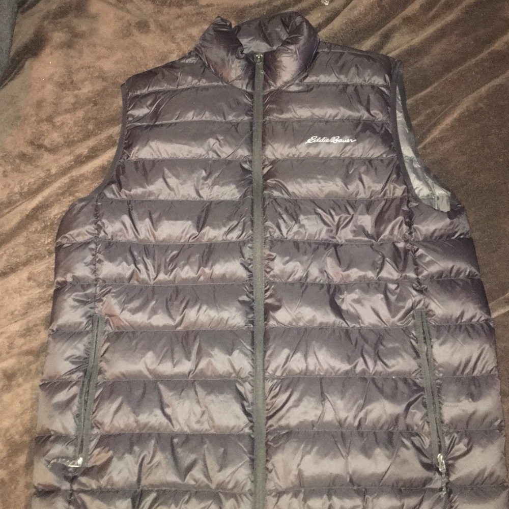 Eddie Bauer black vest