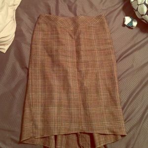 Cute and chic BCBG pencil skirt