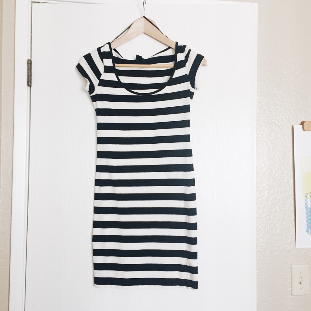 black & white bodycon striped h&m dress