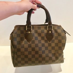 Louis Vuitton Speedy 25
