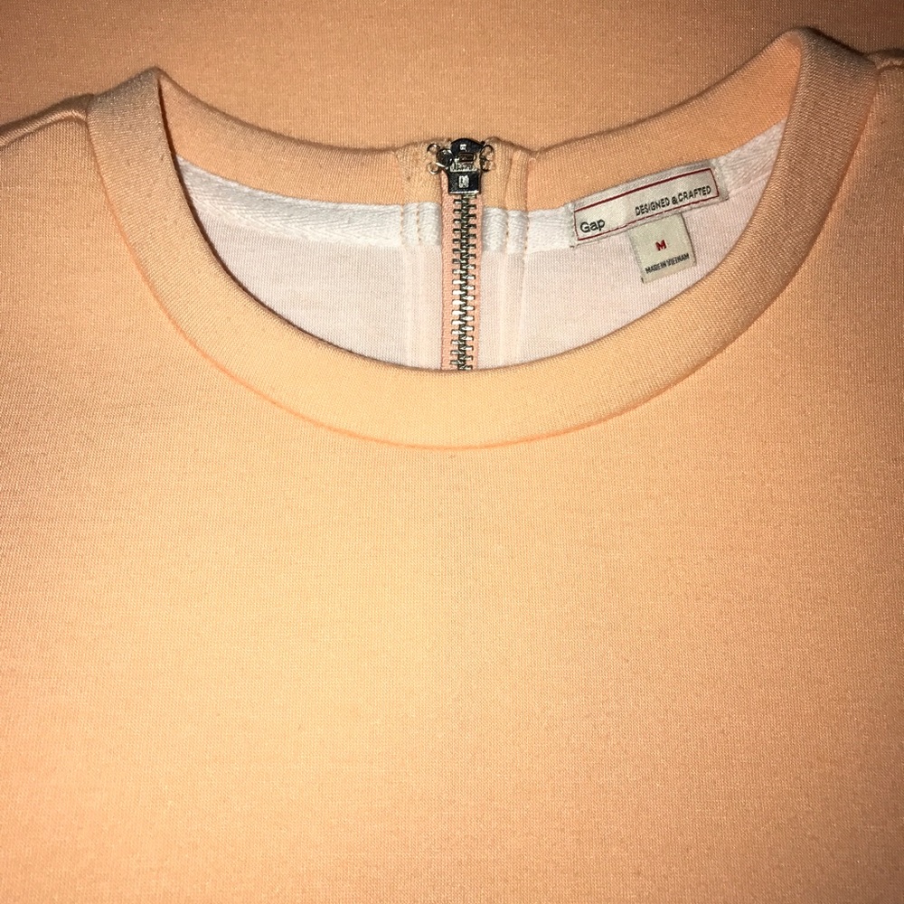 ⚡️New Gap scrub peach tshirt dress - Picture 3 of 7
