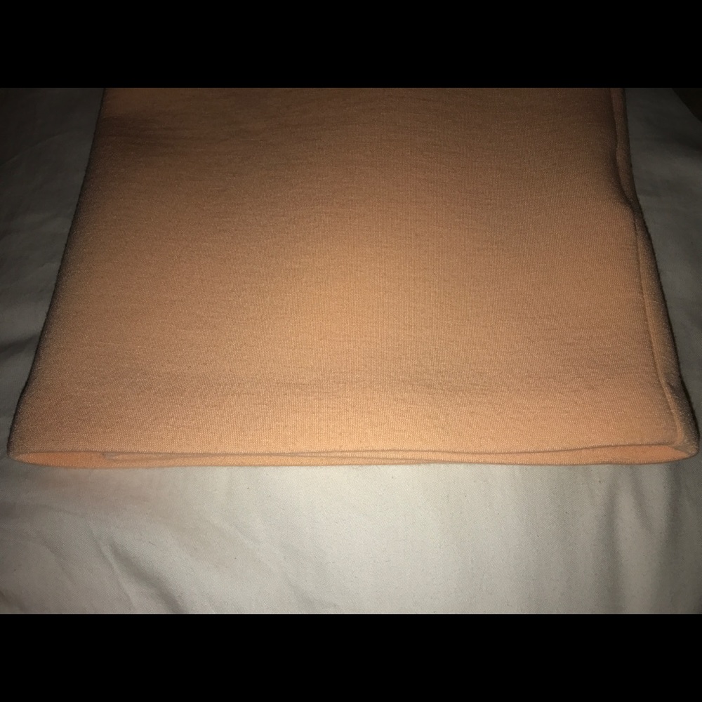 ⚡️New Gap scrub peach tshirt dress - Picture 5 of 7