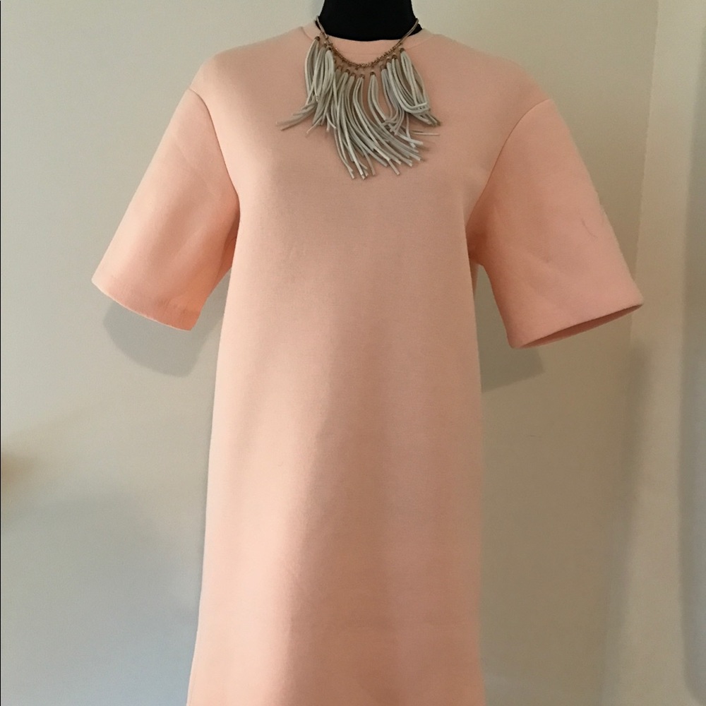 ⚡️New Gap scrub peach tshirt dress - Picture 6 of 7