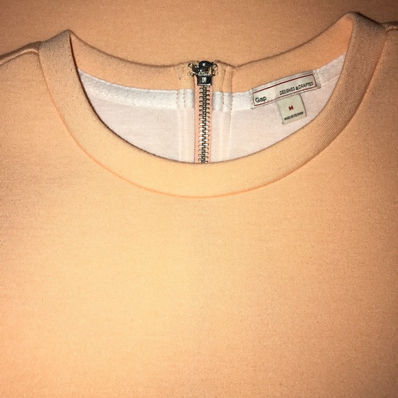 ⚡️New Gap scrub peach tshirt dress - Picture 3 of 7