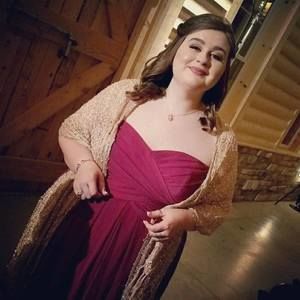 Meet your Posher, Caitlyn