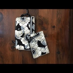 Vera Bradley Camellia Wallet Set