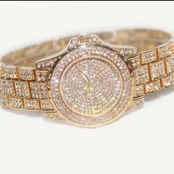 Swarovski Crystal Elements Wristwatch - Picture 6 of 8