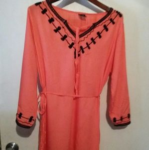 Ladies Pullover Top