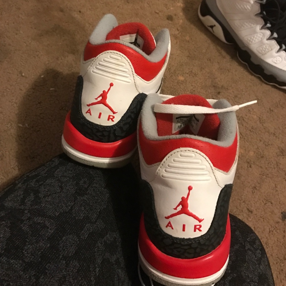 Jordan 3s