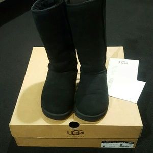 UGG Classic Tall