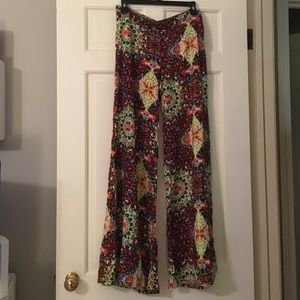 Fun patterned flowy pants!