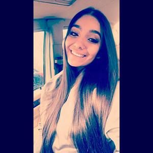 Meet your Posher, Irene