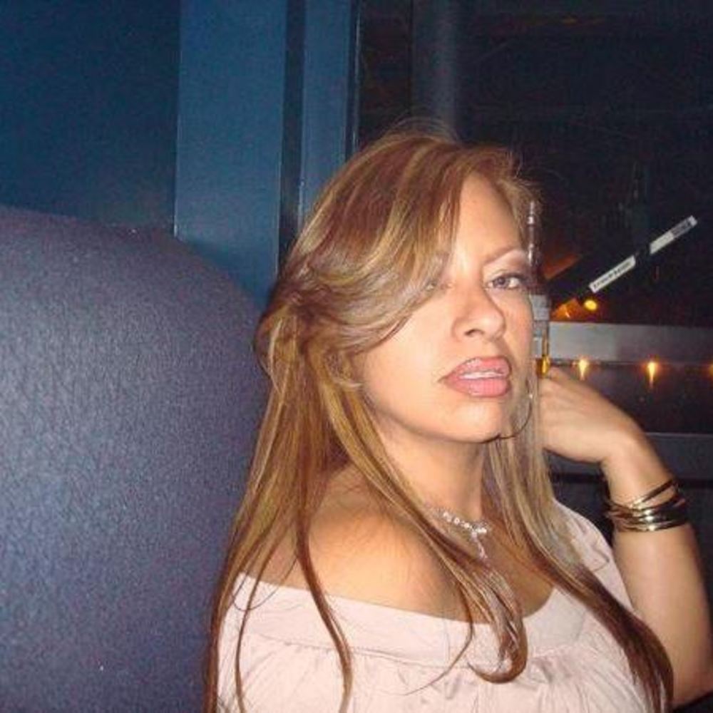 Meet your Posher, Leslie