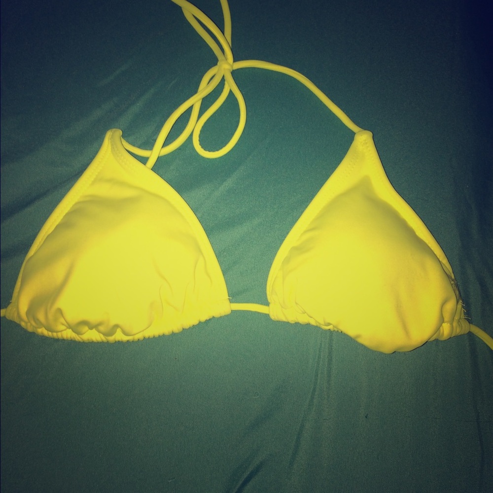 NWOT bikini top