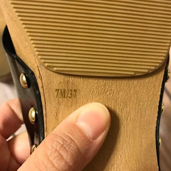 📦BCBGeneration• women's size:7 - Picture 4 of 4