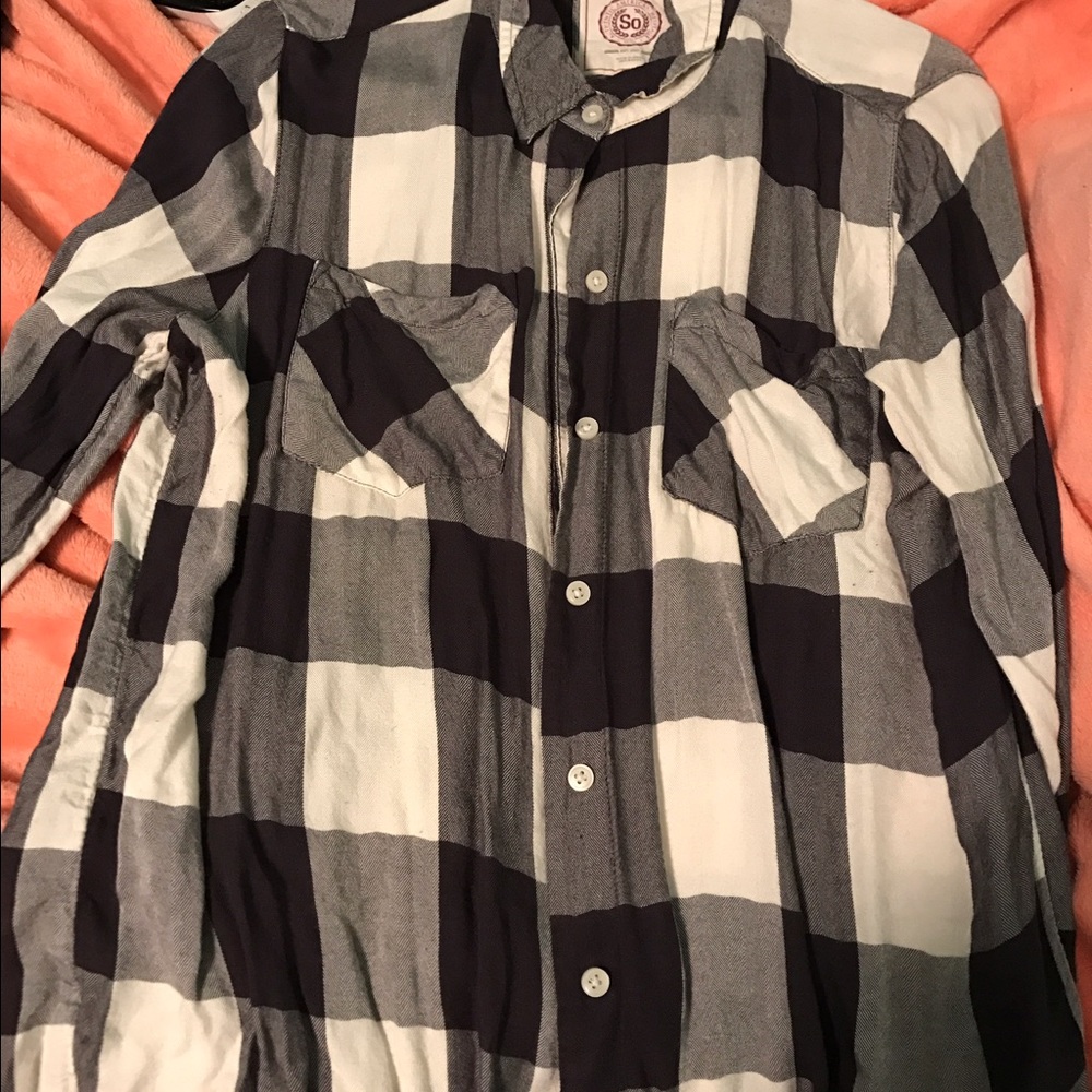 Black and white plaid button up