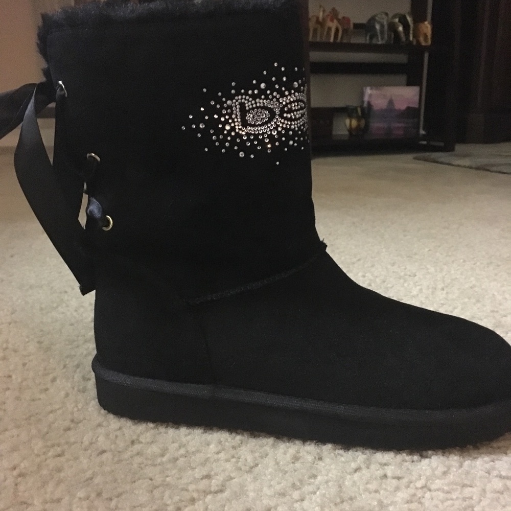 Bebe Snow boots!