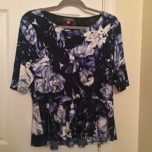 Vince Camuto top