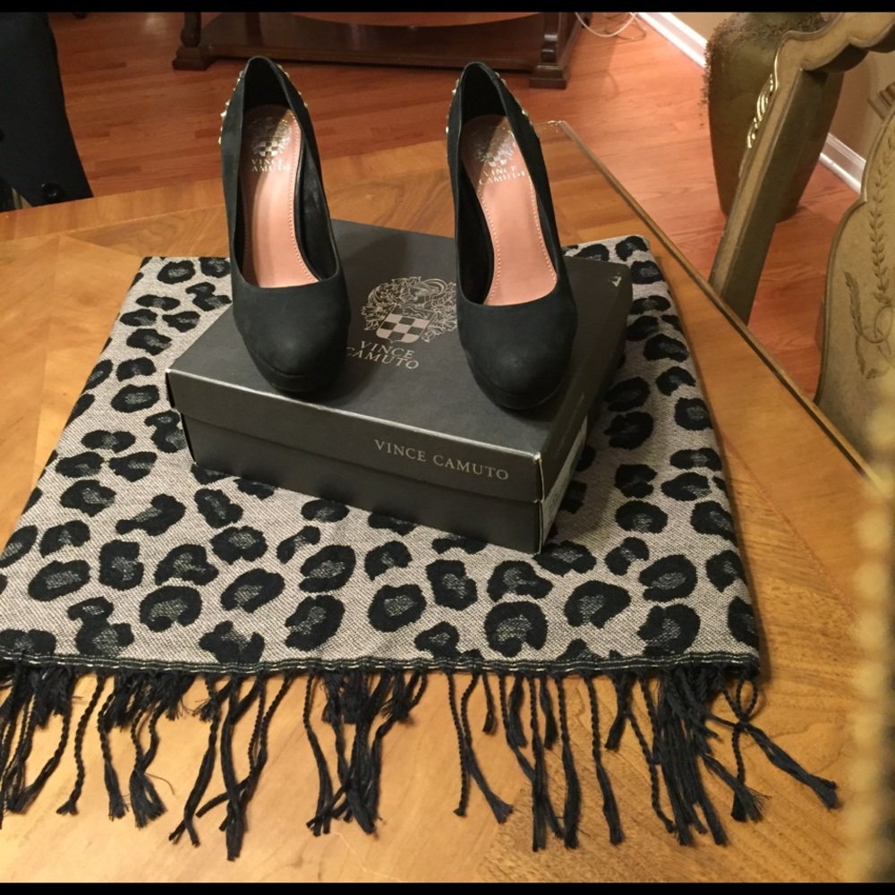 Vince Camuto Shoes