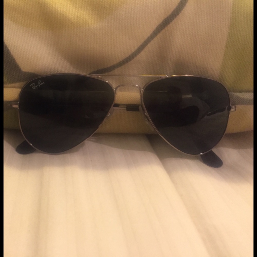 Kids Ray-Ban sunglasses, good condition no case