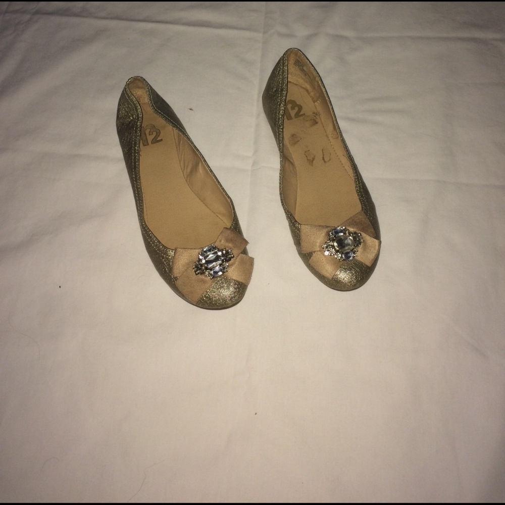 Gold flats
