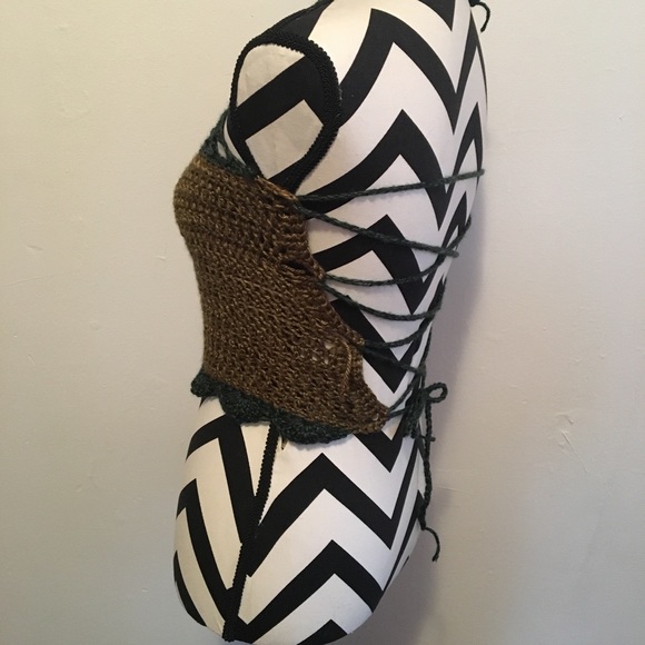 Earth Tone Crochet Crop Top - Picture 2 of 3