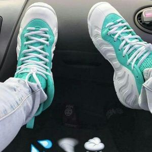 Meet your Posher, Khaliah