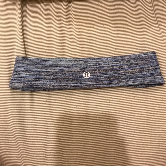 lululemon athletica Accessories - Lululemon Headband