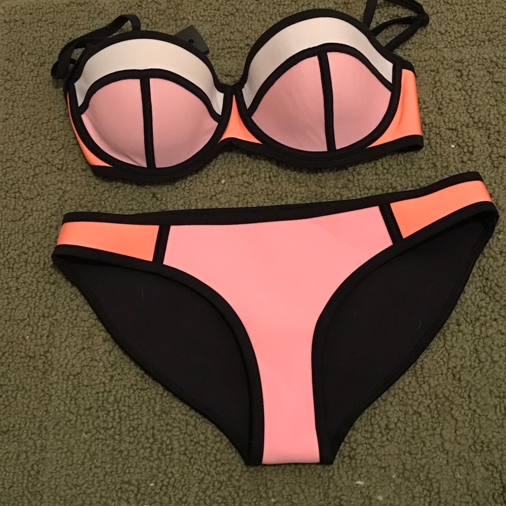 Triangl top and bottom