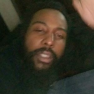 Meet your Posher, Chanel