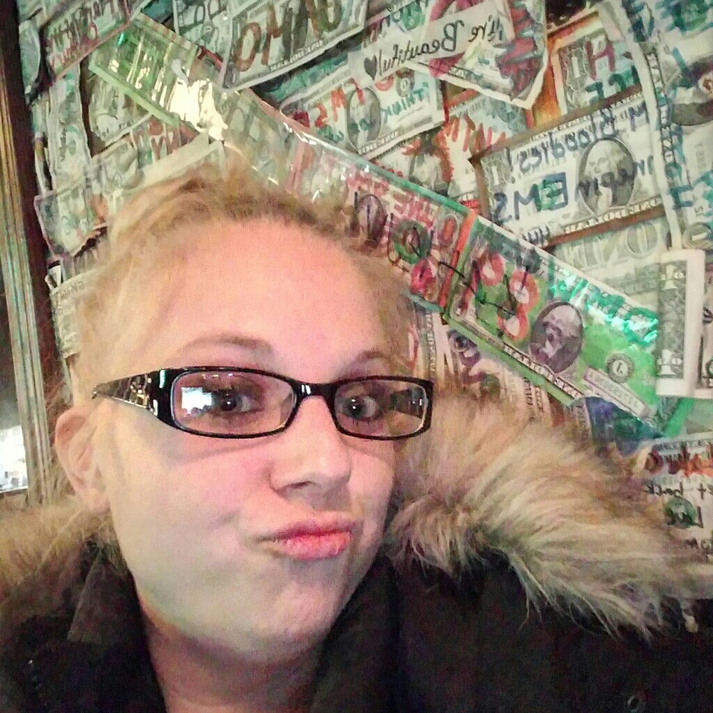 Meet your Posher, Jessica