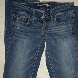 AE Artist blue jeans