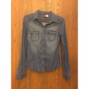 🚨FINAL MARKDOWN!🚨H&M Denim Shirt