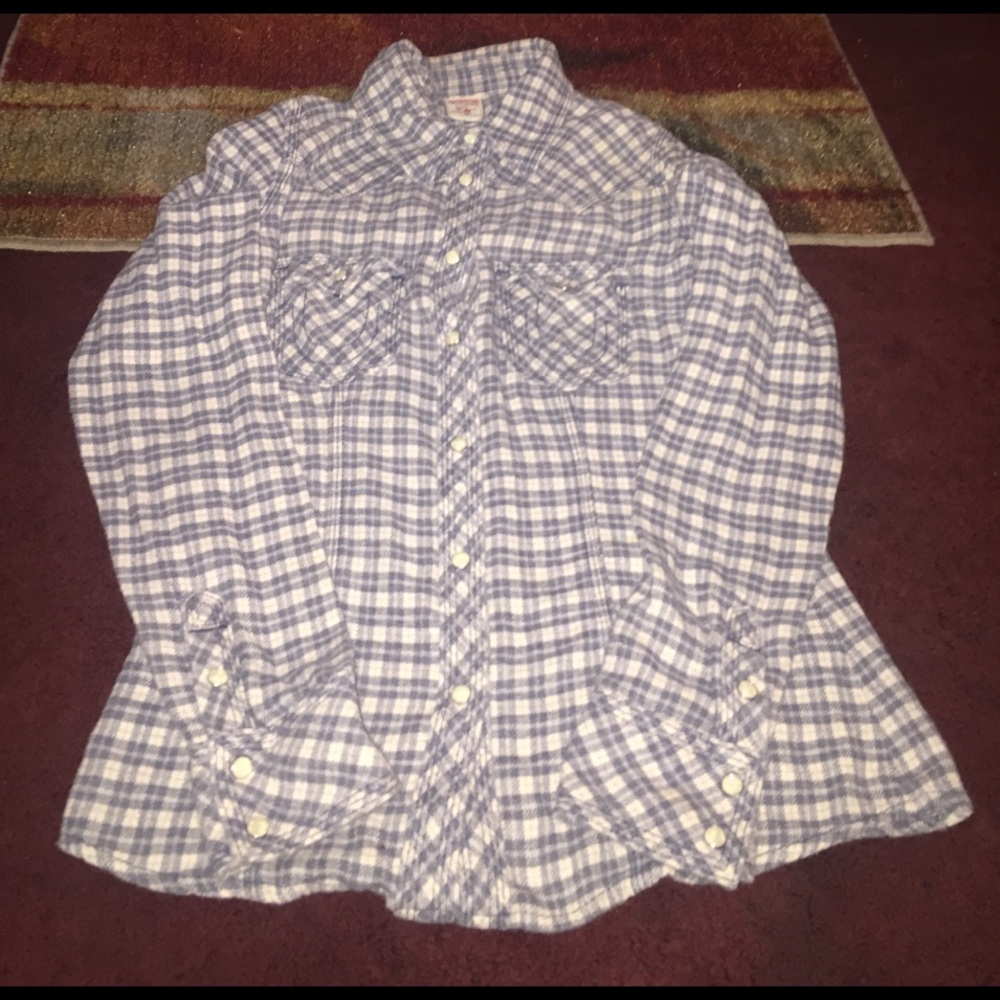 Women's true religion long sleeve button down
