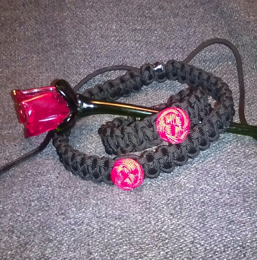 Paracord Black & Red Rose Choker & Bracelet