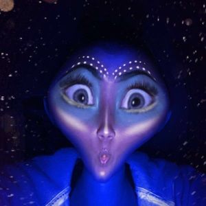 Meet your Posher, Olivia