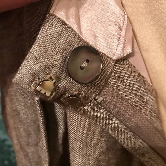 Metallic Linen Set by Silk Culture - Picture 8 of 8