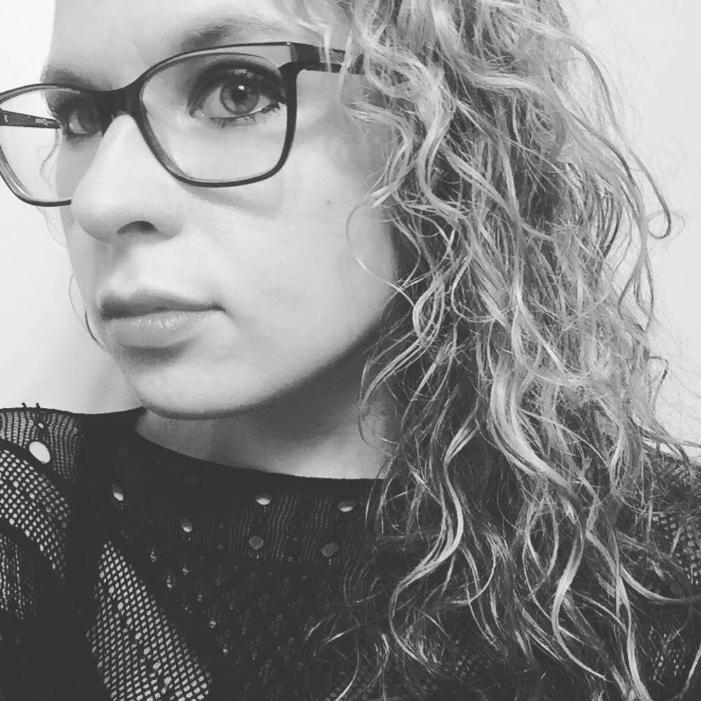 Meet your Posher, Liz