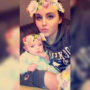 Meet your Posher, Becca