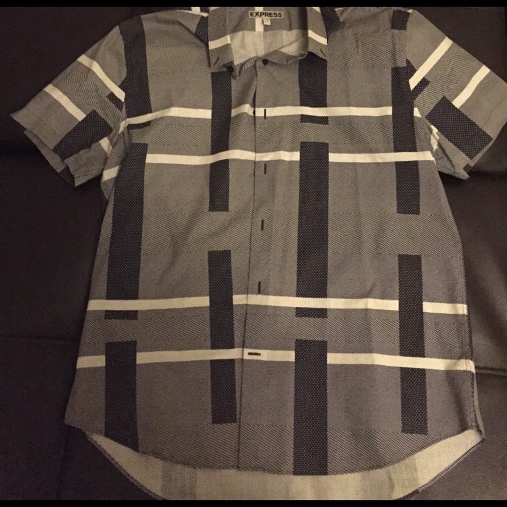 Express button down